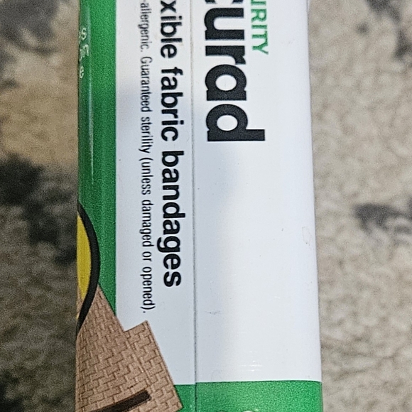 Vintage Early 80’s Curad Band Aid Can. Colgate Palmolive With Product - Picture 3 of 6